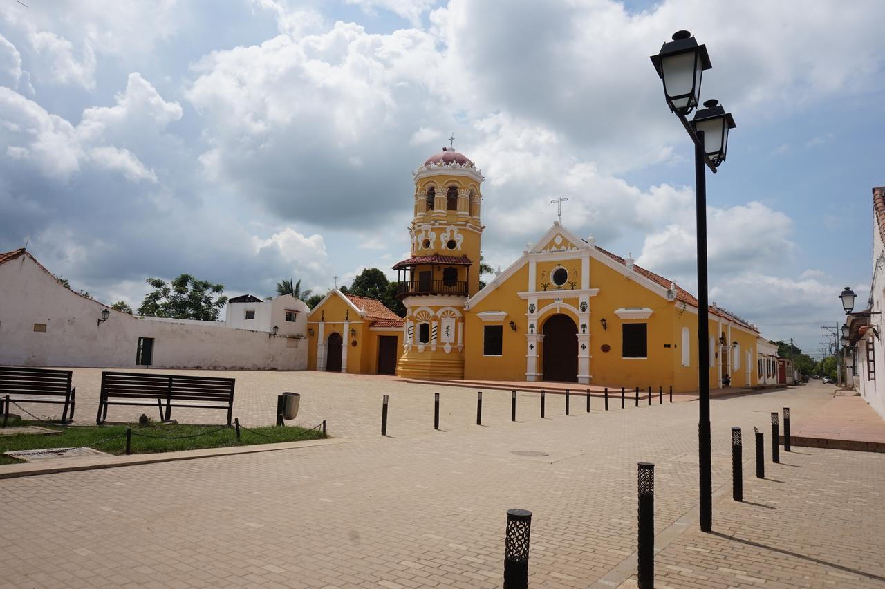 Pueblito Magico Hostel - Mompox Buitenkant foto