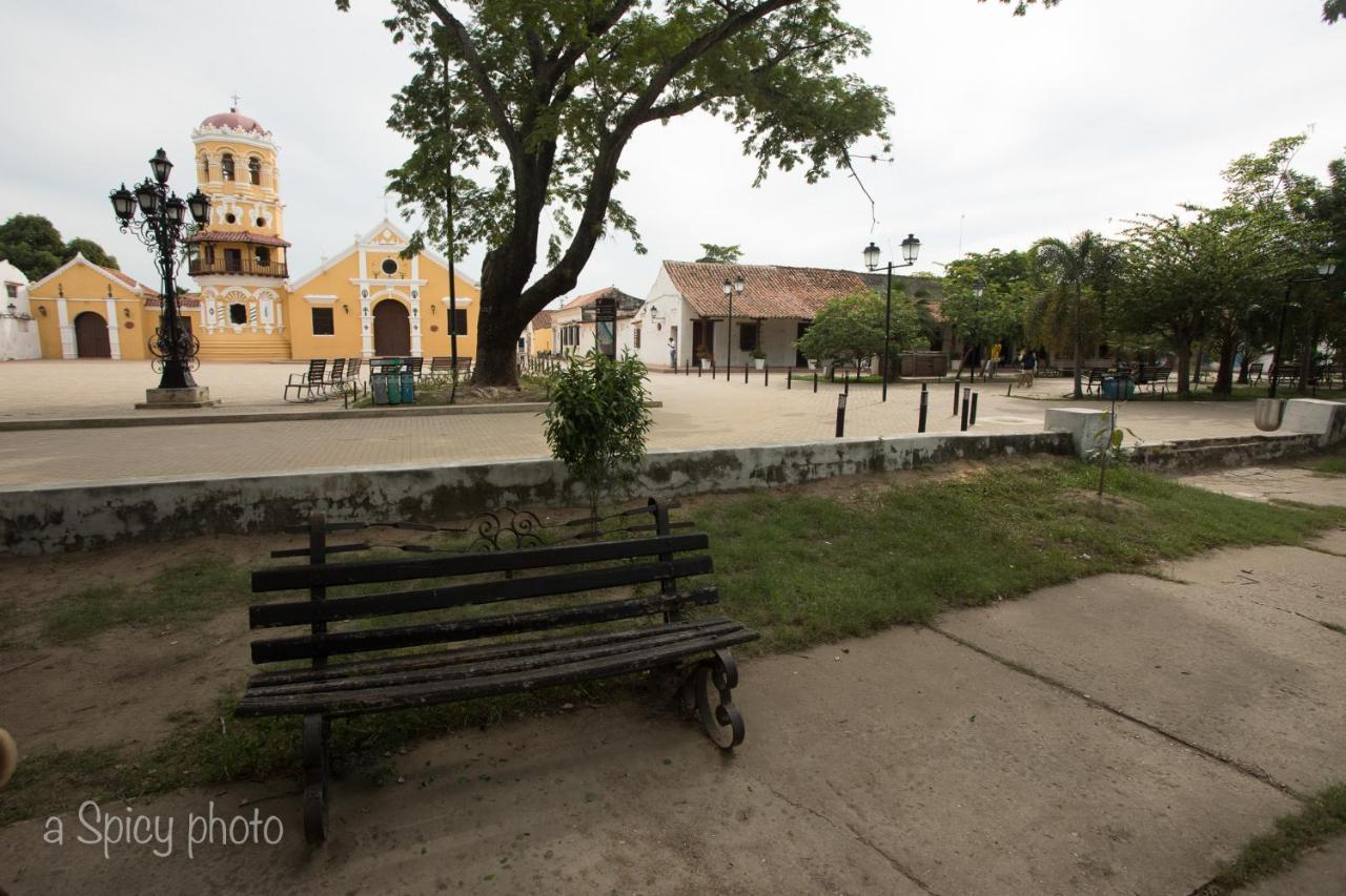 Pueblito Magico Hostel - Mompox Buitenkant foto